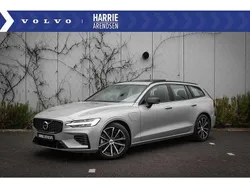 Grijs Gebruikt 2022 Volvo V60 Plus Stationwagen | € 45.899 (Eerlijke prijs)