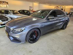 Grijs Gebruikt 2017 Mercedes S63 AMG AMG Sedan | € 59.950 (Duur)