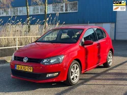 Rood Gebruikt 2013 VW Polo Highline Hatchback | € 6.490 (Goede deal)