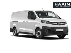 Wit Nieuw 2025 Opel Vivaro-e Combi Van | € 41.535 (Goede deal)