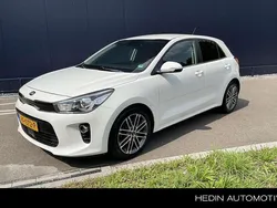 Wit Gebruikt 2017 Kia Rio Hatchback | € 15.450 (Duur)