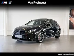 Zwart Nieuw 2024 BMW M135 M Sport Hatchback | € 92.349