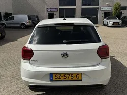 Wit Gebruikt 2018 VW Polo Comfortline Hatchback | € 11.450 (Eerlijke prijs)