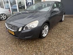 Grijs Gebruikt 2012 Volvo V60 Kinetic Stationwagen | € 5.990 (Super prijs)