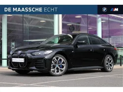 Zwart Gebruikt 2024 BMW i4 Executive Sedan | € 49.950 (Goede deal)