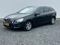 Grijs Gebruikt 2013 Volvo V60 Stationwagen | € 12.950 (Duur)
