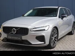 Grijs Gebruikt 2024 Volvo V60 Plus Stationwagen | € 51.995 (Duur)