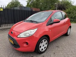 Rood, metallic lak Gebruikt 2010 Ford Ka S Hatchback | € 1.950 (Eerlijke prijs)