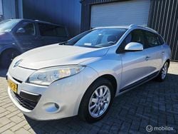 Grijs Gebruikt 2010 Renault Mégane GrandTour Expression Stationwagen | € 1.999