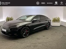 Zwart, metallic lak Nieuw 2025 Audi e-tron Sportback S-Line SUV | € 93.525