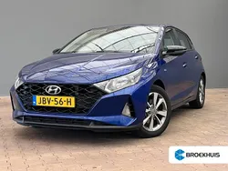 Blauw Gebruikt 2021 Hyundai i20 Comfort Hatchback | € 18.595 (Eerlijke prijs)