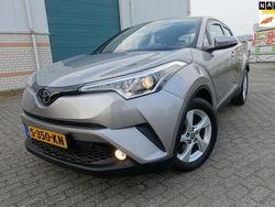 Grijs Gebruikt 2018 Toyota C-HR Comfort SUV | € 16.995 (Eerlijke prijs)
