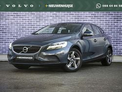 Blauw Gebruikt 2019 Volvo V40 Stationwagen | € 16.694 (Goede deal)