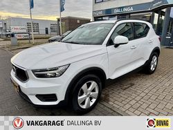 Wit Gebruikt 2021 Volvo XC40 Core SUV | € 25.950 (Super prijs)
