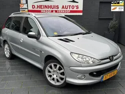 Grijs Gebruikt 2005 Peugeot 206 Quiksilver Stationwagen | € 1.490 (Eerlijke prijs)
