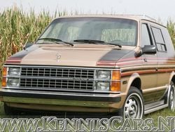 Beige Gebruikt 1984 Dodge Custom MPV | € 45.500