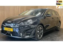 Zwart, metallic lak Gebruikt 2022 Kia Ceed Sportswagon Stationwagen | € 20.950 (Goede deal)