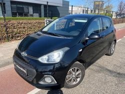 Zwart Gebruikt 2015 Hyundai i10 Hatchback | € 6.750 (Goede deal)