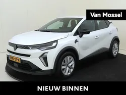 Wit Gebruikt 2024 Renault Captur Zen SUV | € 30.900 (Iets duurder)