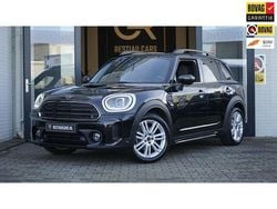Zwart (metallic) Gebruikt 2021 Mini Cooper Countryman SUV | € 29.450 (Eerlijke prijs)