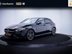 Zwart Gebruikt 2021 Mercedes A250 AMG Hatchback | € 25.950 (Super prijs)
