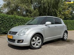 Grijs Gebruikt 2010 Suzuki Swift Limited Hatchback | € 3.745 (Eerlijke prijs)