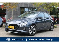 Grijs Gebruikt 2024 Hyundai i20 Comfort Hatchback | € 21.950 (Iets duurder)