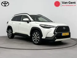 Wit Gebruikt 2022 Toyota Corolla Cross Edition SUV | € 33.999 (Eerlijke prijs)