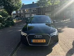 Zwart Gebruikt 2019 Audi A3 Sport Hatchback | € 16.500 (Super prijs)