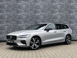 Grijs Gebruikt 2023 Volvo V60 Plus Stationwagen | € 38.399 (Eerlijke prijs)