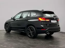 Zwart Gebruikt 2021 BMW X1 Executive SUV | € 29.880 (Iets duurder)