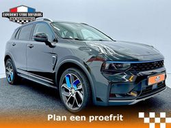 Zwart Gebruikt 2023 Lynk & Co 01 SUV | € 27.000 (Eerlijke prijs)