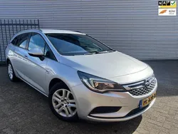 Grijs Gebruikt 2017 Opel Astra Edition Stationwagen | € 7.475 (Eerlijke prijs)