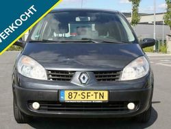 Grijs Gebruikt 2006 Renault Scénic II MPV | € 1.995 (Duur)