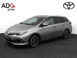 Grijs Gebruikt 2016 Toyota Auris Hybrid Stationwagen | € 16.950 (Iets duurder)