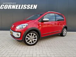 Rood Gebruikt 2014 VW cross up! Hatchback | € 7.945 (Eerlijke prijs)