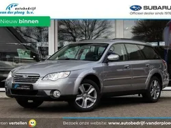 Grijs Gebruikt 2011 Subaru Outback Exclusive+ SUV | € 12.950