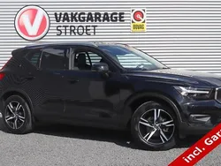 Zwart Gebruikt 2019 Volvo XC40 Momentum SUV | € 27.295 (Eerlijke prijs)
