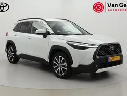 Wit Gebruikt 2024 Toyota Corolla Cross Style SUV | € 36.499 (Eerlijke prijs)