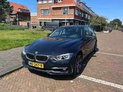 Blauw Gebruikt 2016 BMW 330e iPerformance Sedan | € 20.000 (Iets duurder)