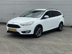 Zwart Gebruikt 2017 Ford Focus Titanium Stationwagen | € 11.250 (Eerlijke prijs)