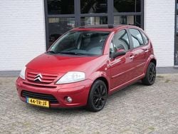 Rood, metallic lak Gebruikt 2007 Citroën C3 Exclusive Hatchback | € 3.500 (Eerlijke prijs)