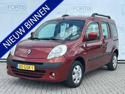 Rood Gebruikt 2008 Renault Kangoo Expression MPV | € 4.750 (Super prijs)