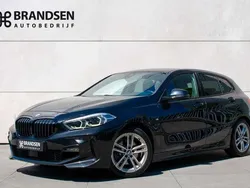 Zwart Gebruikt 2020 BMW 118 Executive Hatchback | € 18.900 (Eerlijke prijs)