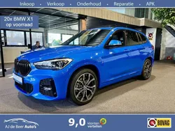 Blauw, metallic lak Gebruikt 2021 BMW X1 Executive SUV | € 37.490