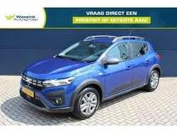 Blauw Gebruikt 2022 Dacia Sandero Expression Hatchback | € 16.735 (Eerlijke prijs)