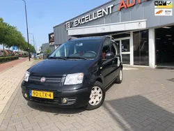 Zwart, metallic lak Gebruikt 2010 Fiat Panda Emotion Hatchback | € 1.950 (Super prijs)