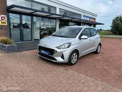 Grijs Gebruikt 2022 Hyundai i10 Comfort Hatchback | € 12.450 (Goede deal)
