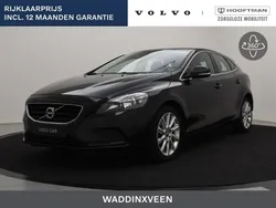 Zwart Gebruikt 2013 Volvo V40 Momentum Stationwagen | € 13.495 (Iets duurder)
