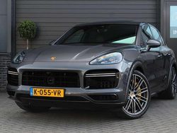 Grijs Gebruikt 2021 Porsche Cayenne Turbo S SUV | € 87.995